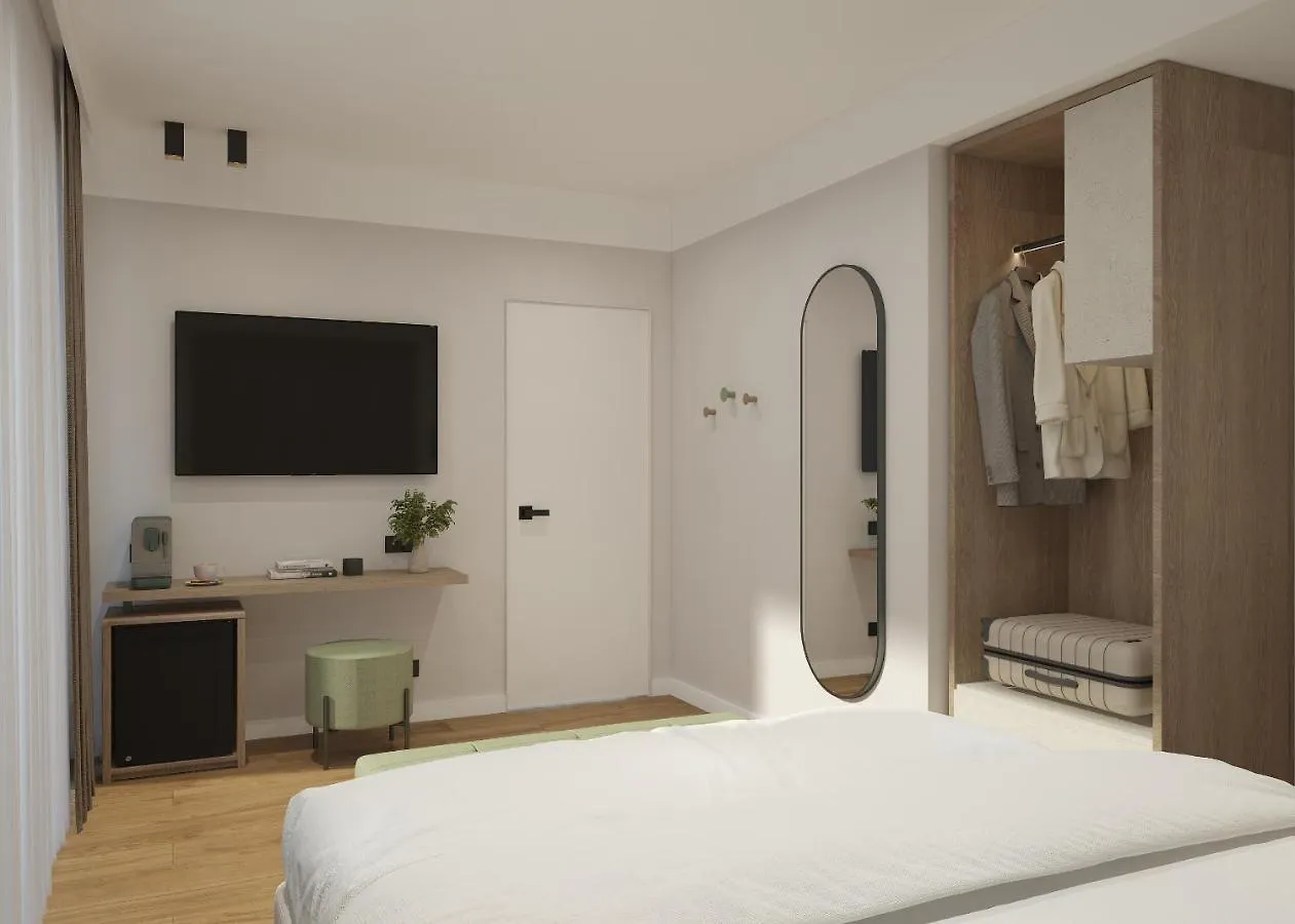 Hotel Europa Sirmione 4*,  Italy