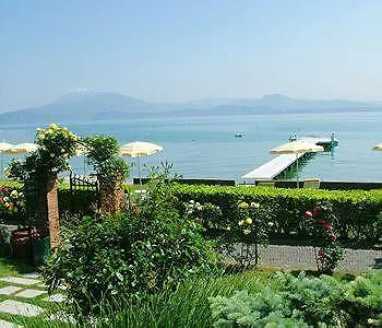 Hotel Europa Sirmione 4*,