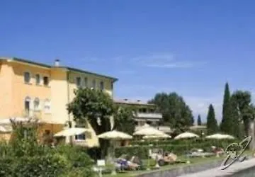 Hotel Europa Сирмионе