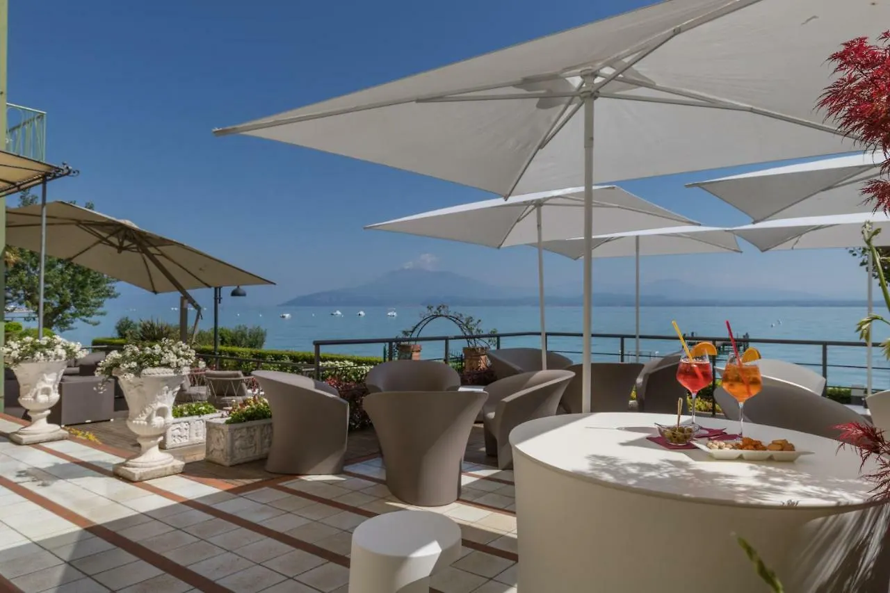Hotel Europa Sirmione 4*,  Italy