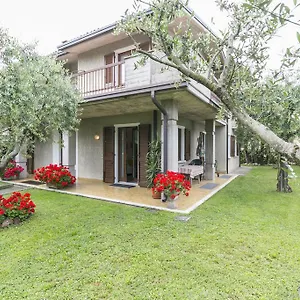 Apartment Casa Mary Due - Trilocale Con Giardino Privato A Due Passi Dal